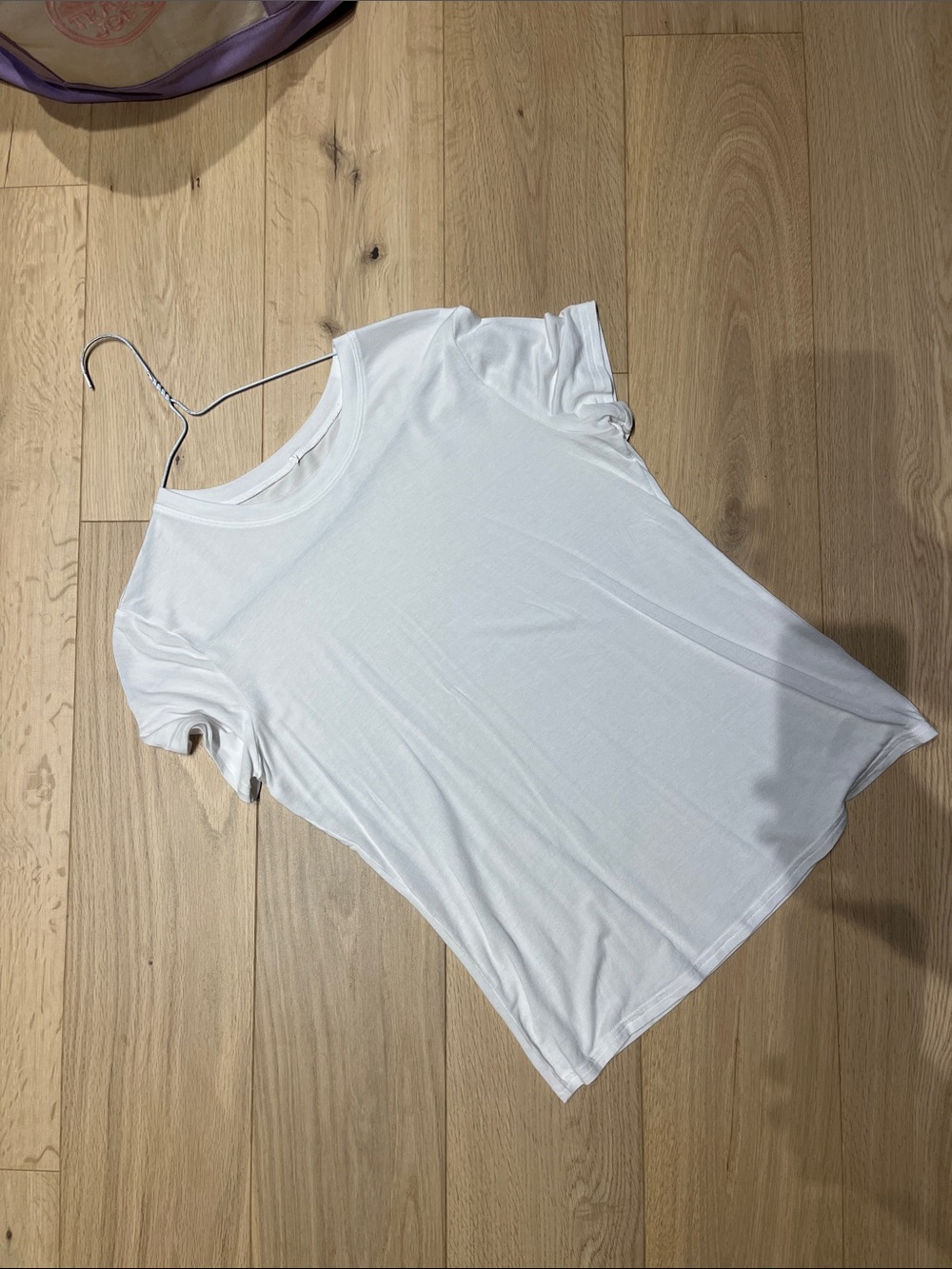 Alo Women's White Crewneck Tee - Lightweight Everyday Top